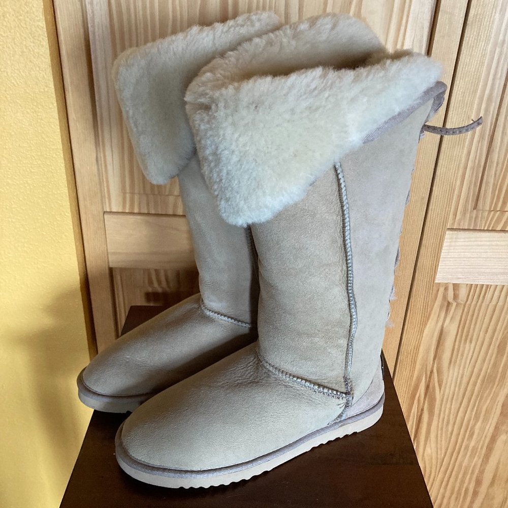 NWOT Beach Feet Suede and Shearling Boots